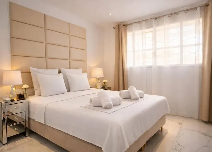Modern Maubourg  élégance Et Prestige à * Cannes
