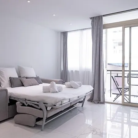 Modern Maubourg - 50m - Clim - Terrasse Cannes