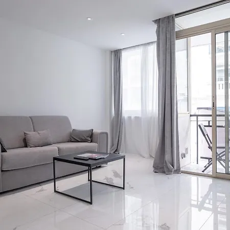 Modern Maubourg - 50m - Clim - Terrasse * Cannes
